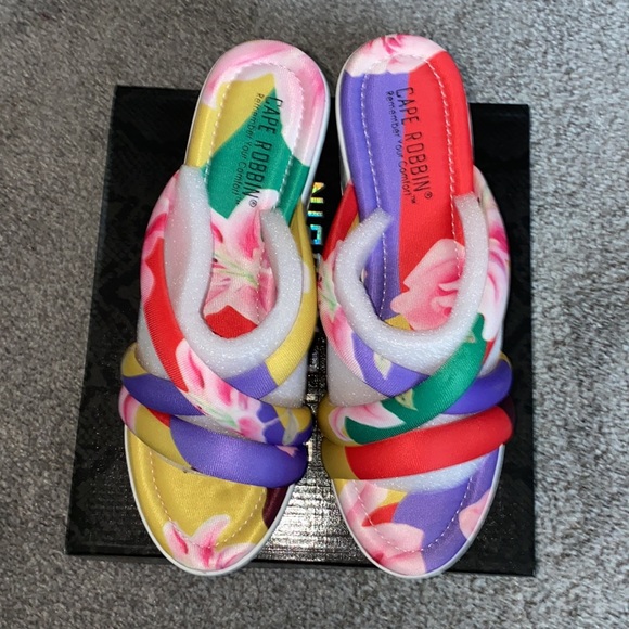 floral Print platforms - Picture 2 of 4